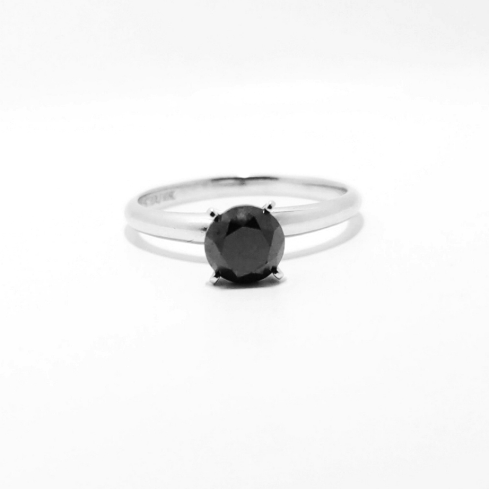 Brand New Black Diamond Ring 1.5ct